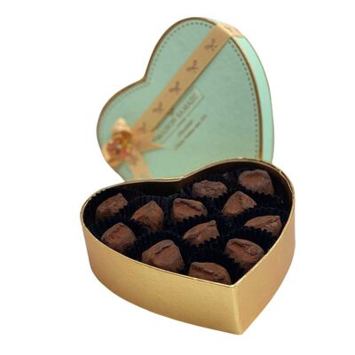 Zarte, mit Kakao bestäubte Schokoladentrüffel in herzförmiger Geschenkbox, 12 Stück