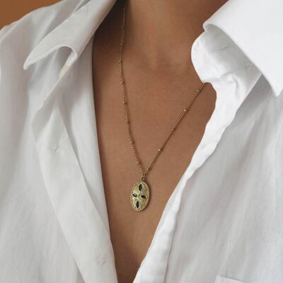 Thin Gold Sol Engraved Pendant Necklace | Handmade jewelry in France