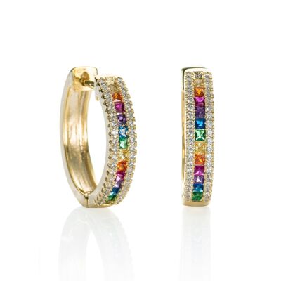 Boucles d'oreilles créoles en or avec des pierres de zircone de couleur arc-en-ciel