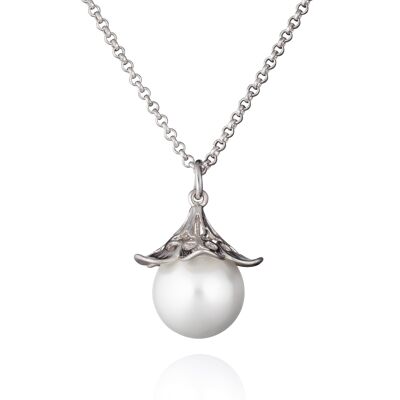 Grande collana con ciondolo di perle da donna