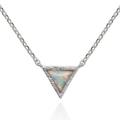 Collana con ciondolo in opale triangolare
