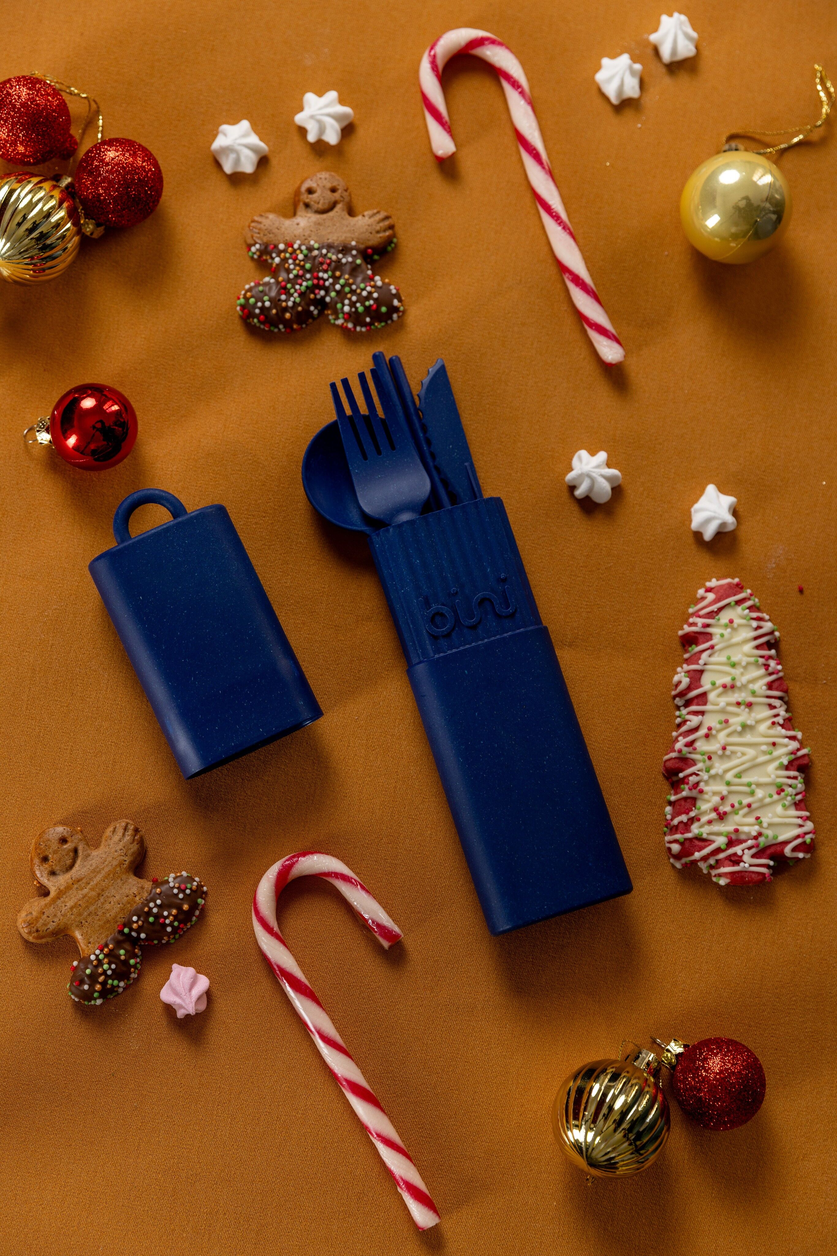 Bini Mitternachtsblau – Wiederverwendbares und tragbares Besteck aus biologischem Material