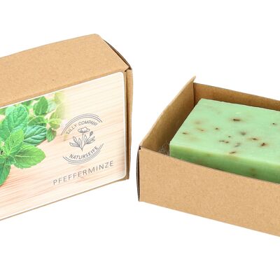 Savon à la menthe poivrée dans une boîte cadeau