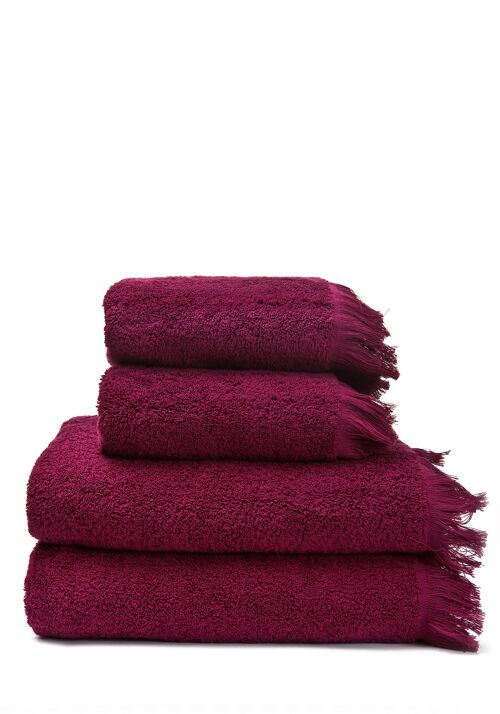 Set of super soft towels in red