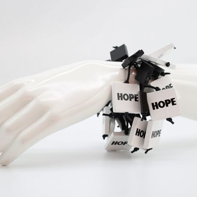 Pulsera Hope Cuadrados Blanco y Negro