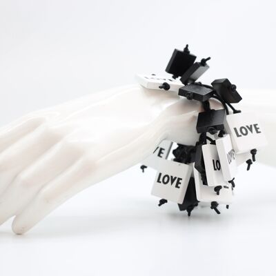 Bracciale Love Squares in bianco e nero