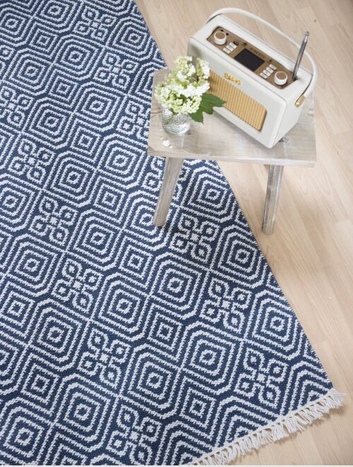 Ella - Diamond pattern indoor outdoor rug