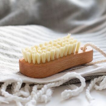 Brosse mains et ongles 3