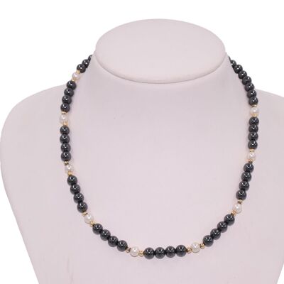 Hematite necklace with shell pearls