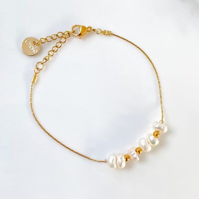 Multi-pearl bracelet