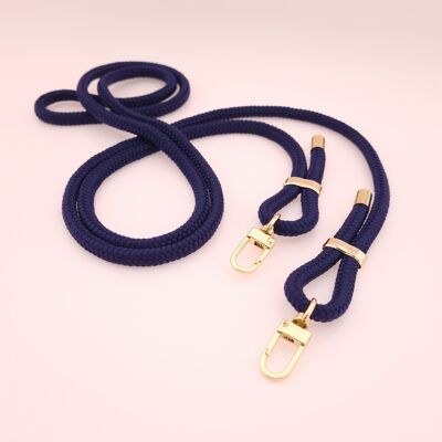 Mobile phone chain NAVY Snap