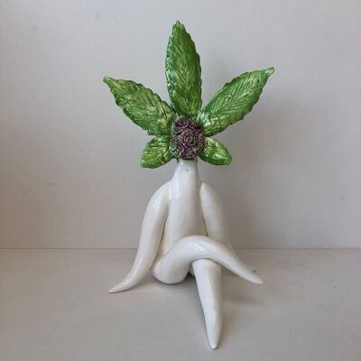 Pothead Sculpture (one leaf)