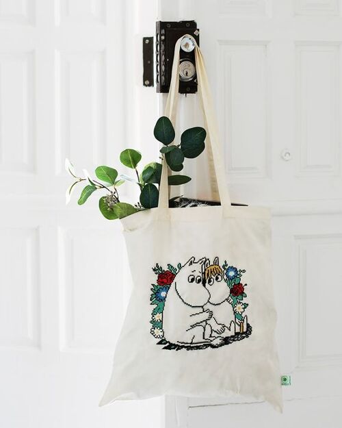 Cross stitch kit with tote bag - "Moomin Love"