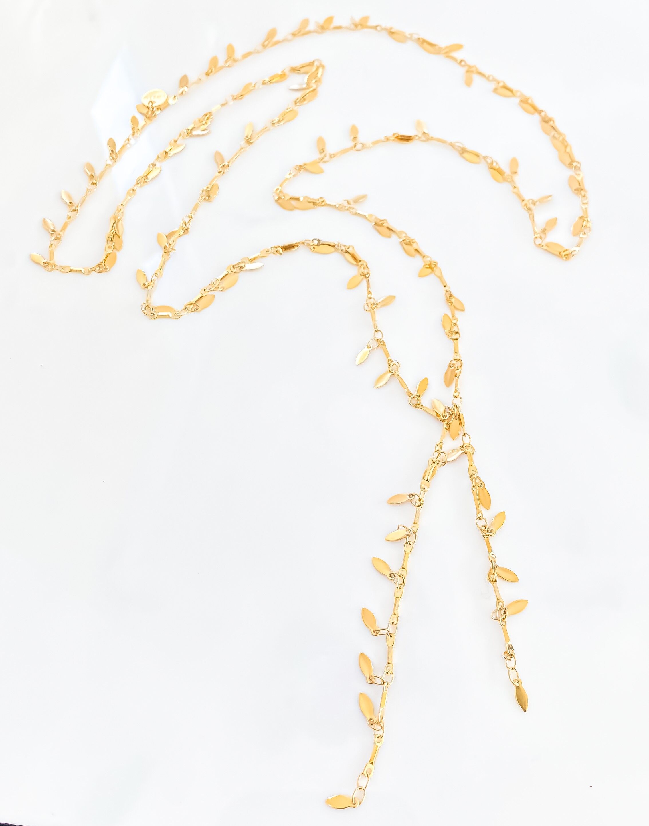 Goldene Stunde lange Halskette