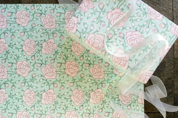 Feuille d'emballage cadeau imprimée à la main - Jaipur Rose Blush 2