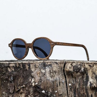 Sonnenbrille aus Holz – Modell CDG Nussbaum