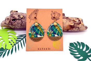 Boucles d'oreilles gouttes en résine et papier tropical jungle monstera vert bronze 1