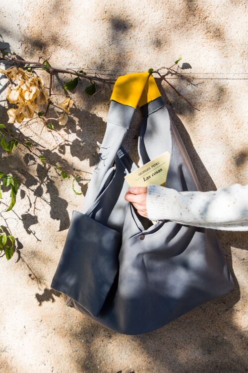 Raw organic cotton and leather Bag + Pouch Grey