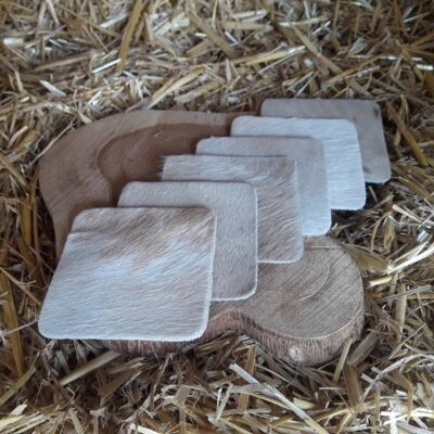 Coasters (set of 6) fur leather on cork beige