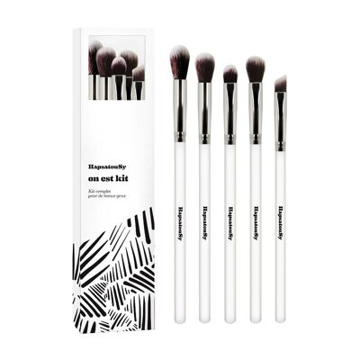 'we are kit' brushes