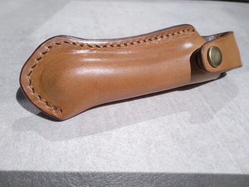 Etui en Cuir Pour Couteau Laguiole sans tire bouchon