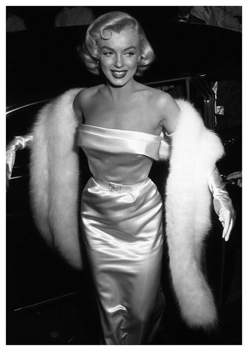MARILYN MONROE POSTER: Arriving at Ciro's Photograph - A4