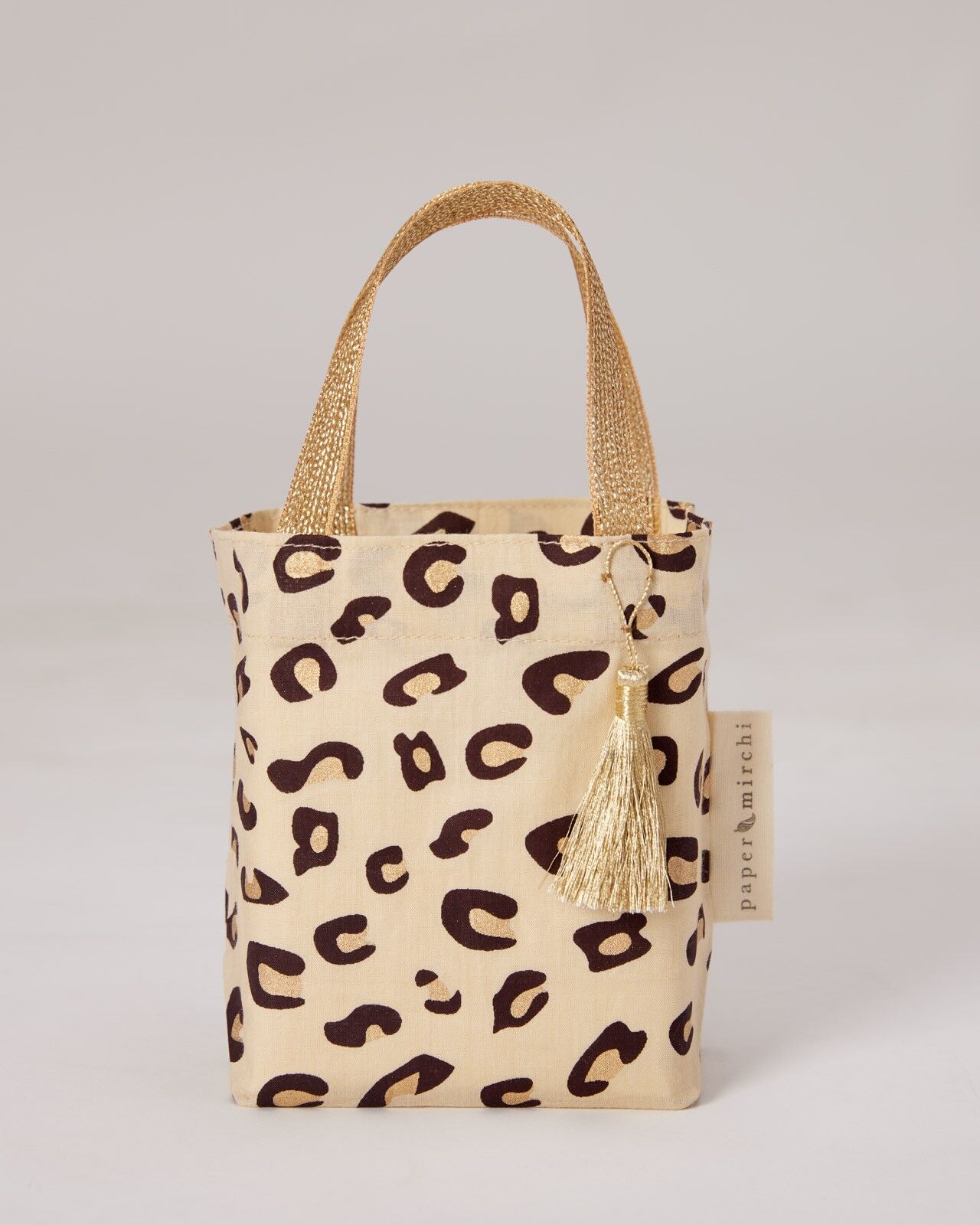 Nora Fatehi luxury handbag collection | mirchiplus