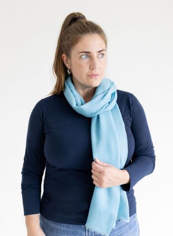 Echarpe laine / Couleurs - bleu clair 1