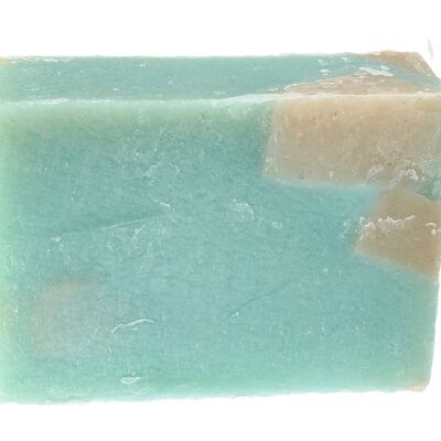 Thermal water soap made from coconut oil