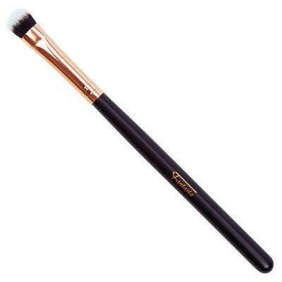 Eyeshadow brush flat, oval, with copper-colored ferrule, synthetic hair, brown size, 15cm