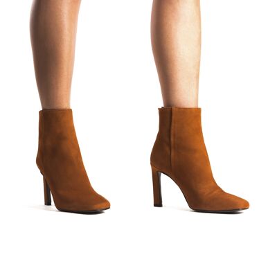 Lavrio Tan Suede Booties