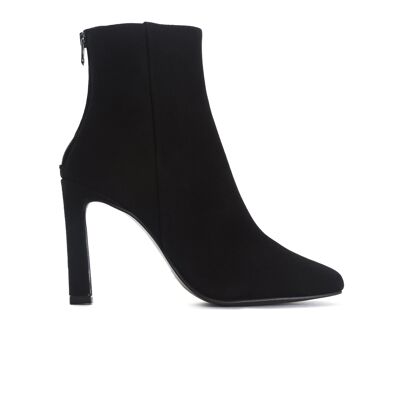 Lavrio Black Suede Booties