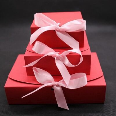 Gift box, 10 pieces set - Red - 14x14x5cm