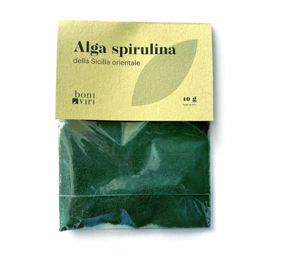 Italienische Spirulina-Algen in Pulverform