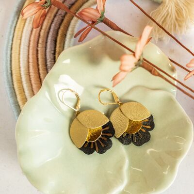 Cherry blossom earrings - matte gold, gold and black leather