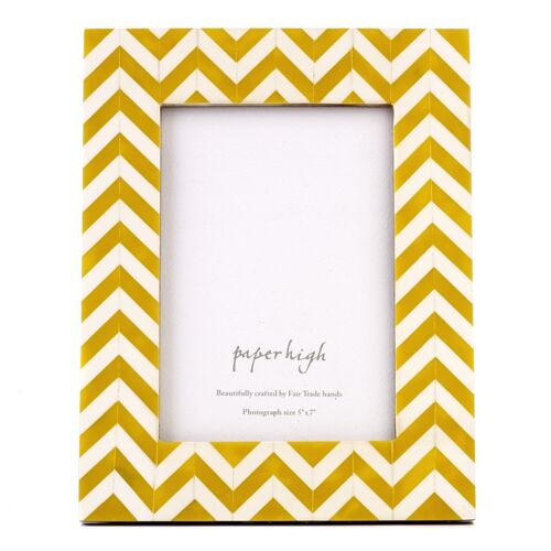 Yellow Chevron Mango Wood Photo Frame (7 x 5 inch image)