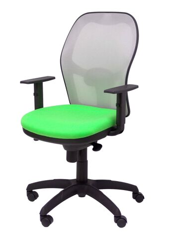 Chaise Jorquera résille grise assise bali vert pistache 4