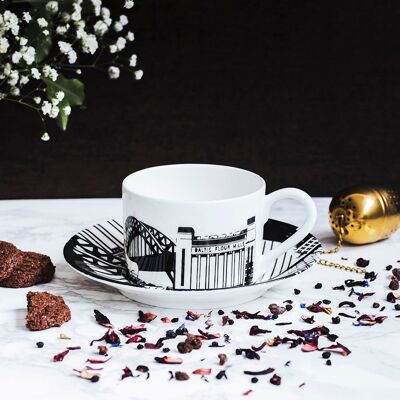 Taza de té y platillo Newcastle - Platillo liso