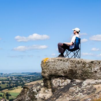 juste être... Chaise de camping grise avec bordure rose 9