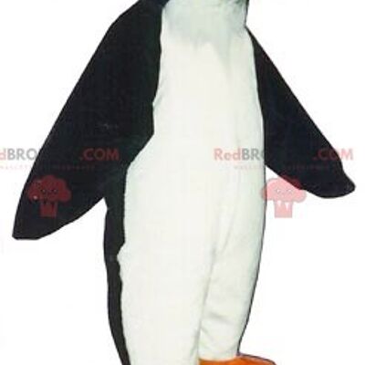 Very realistic penguin penguin REDBROKOLY mascot