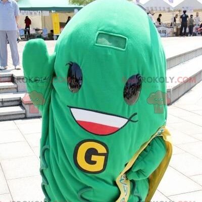 Green bean REDBROKOLY mascot green vegetable pickle