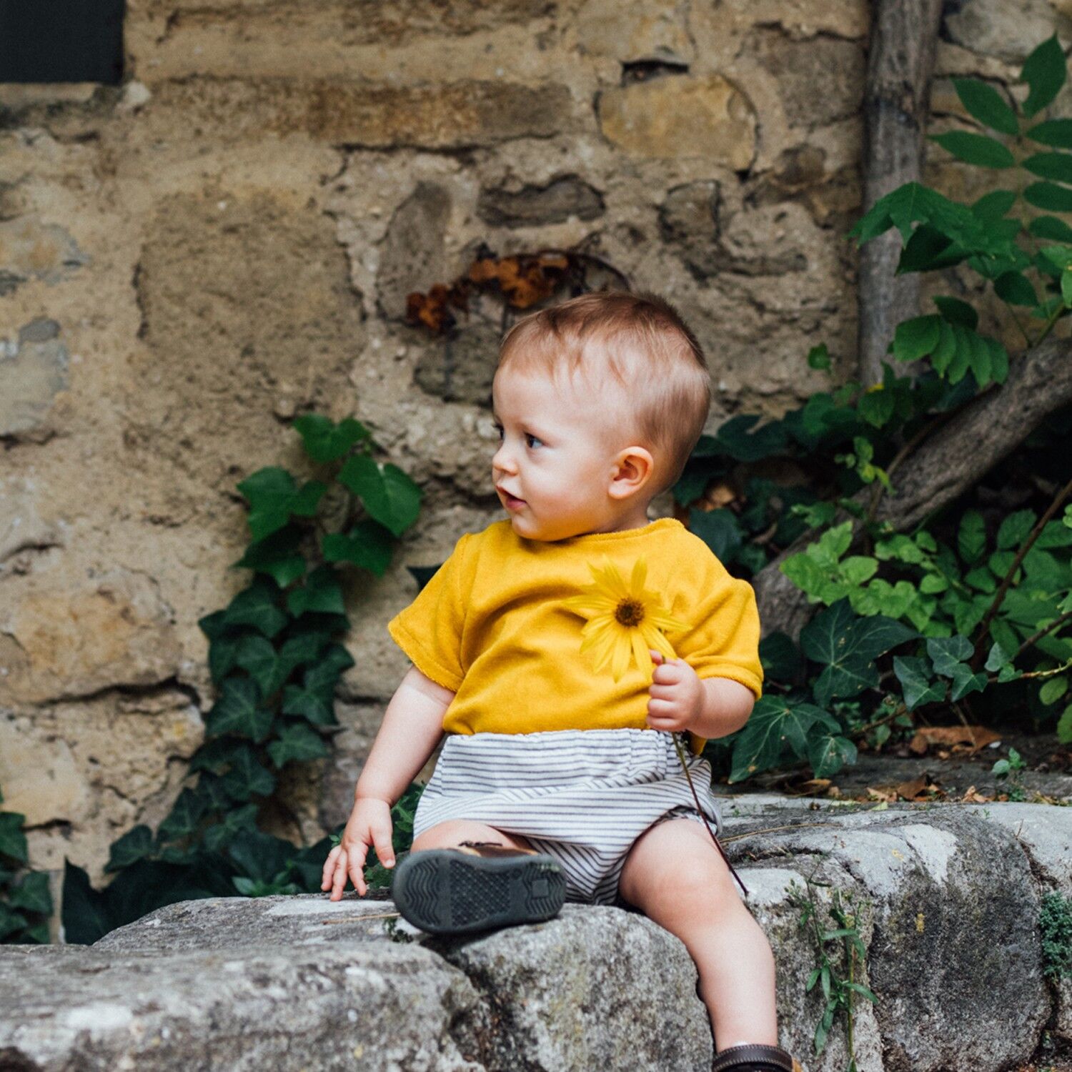 Light yellow outlet honey sweatshirt