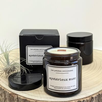 Mysterious musk scented glass jar candle