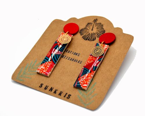 Boucles d'oreille en bois rectangulaires papier et résine wax africain rouge bleu or