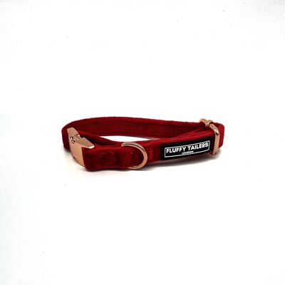 Collar de terciopelo rojo de lujo