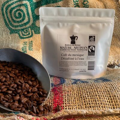 Organic and fair trade solvent-free decaffeinated coffee
Grain