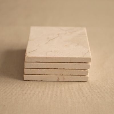 Posavasos de mármol travertino | piedra natural | pack de 4 unidades | 10x10cm | base de corcho