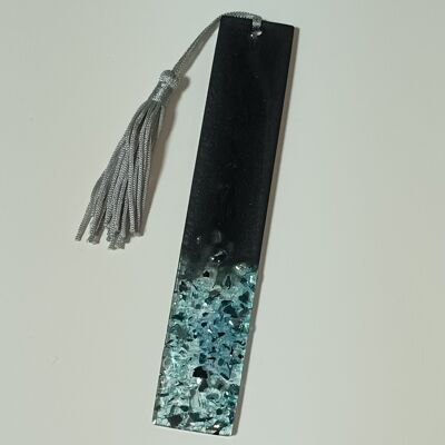 Bookmark from liquid glass