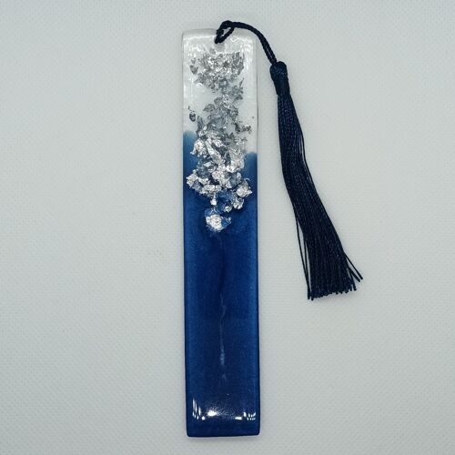 Bookmark from liquid glass