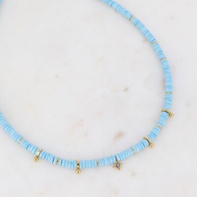 Goldene Kenza-Halskette mit hellblauen Perlen und blauem Zirkonia-Stern